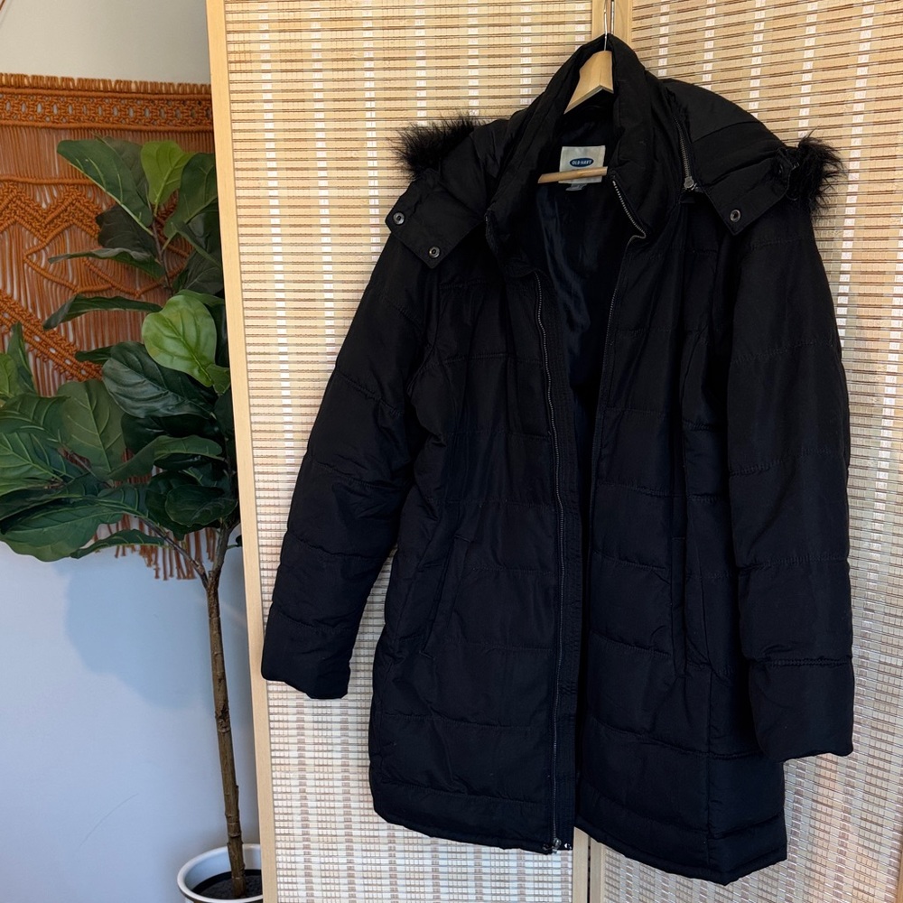 Old Navy Black Puffer Coat